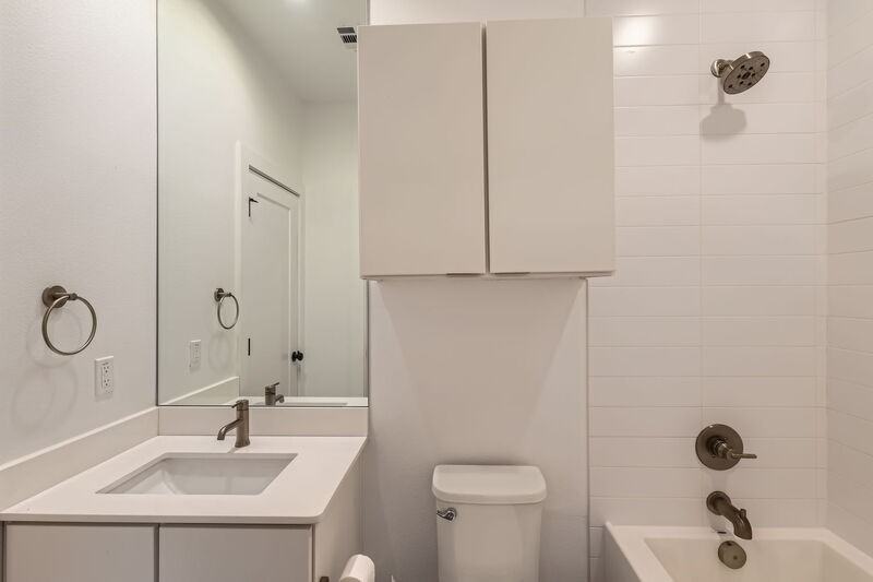 5924 S Congress Ave #11 - Photo 7 of 39