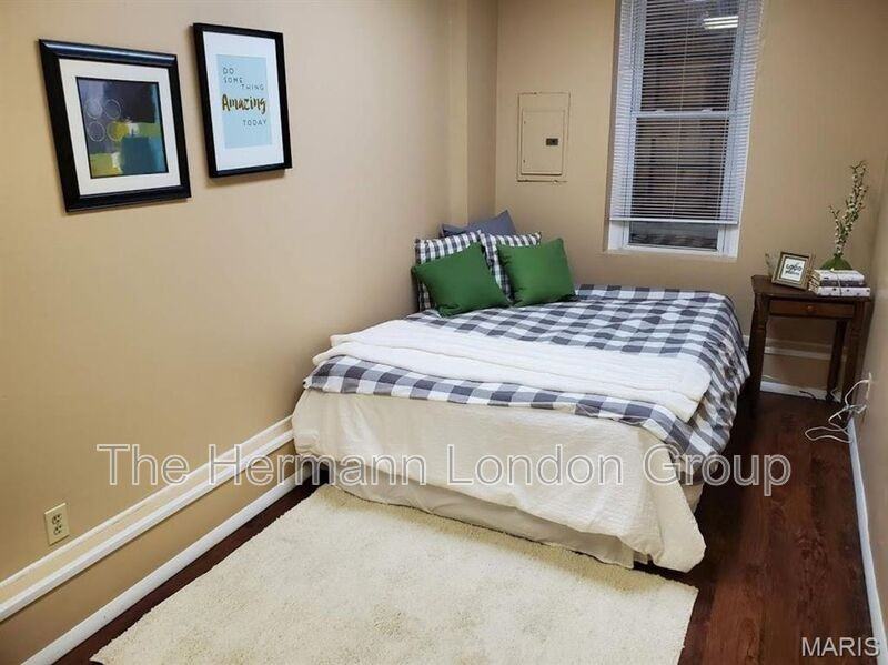 2761 Gravois Ave #2761 - Photo 5 of 7