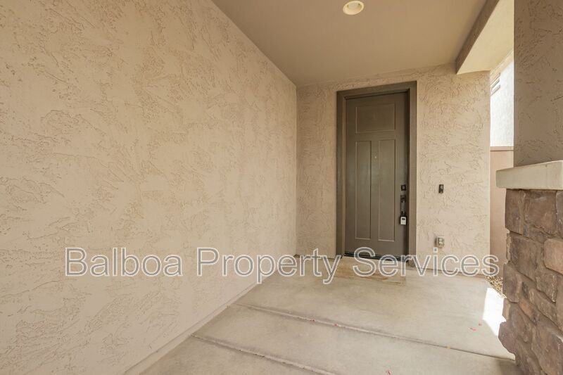 5427 S Canyon Rim - Photo 4 of 50