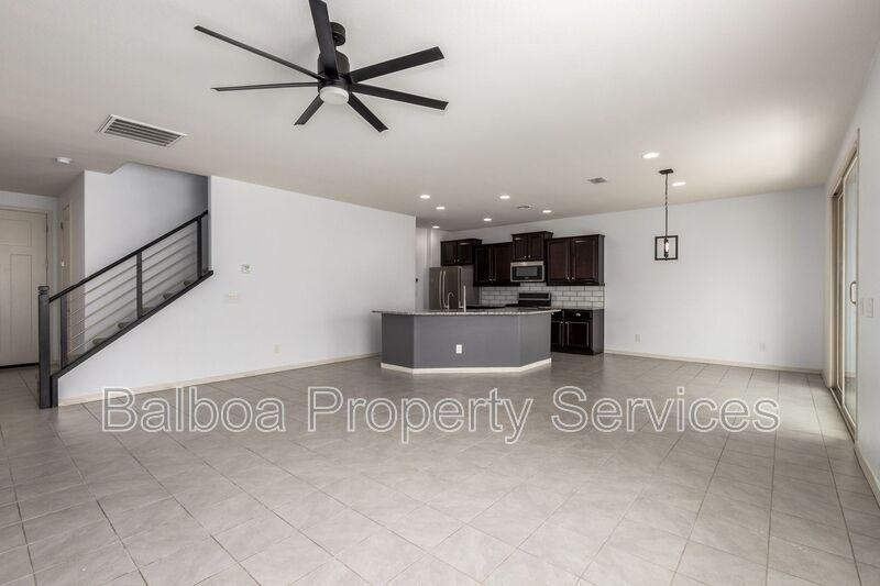5427 S Canyon Rim - Photo 6 of 50