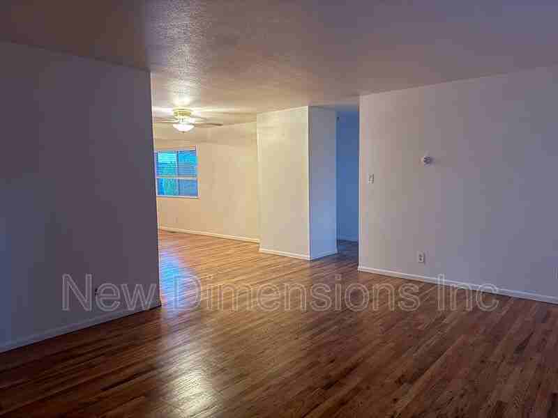 3234 Heights Dr - Photo 4 of 18