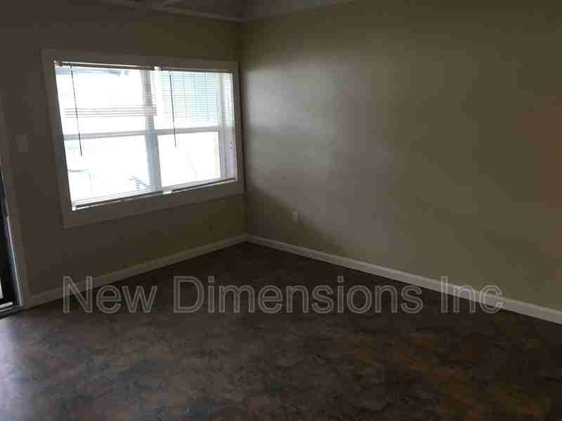 160 Linden St #4 - Photo 4 of 12