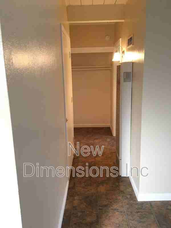 160 Linden St #4 - Photo 7 of 12