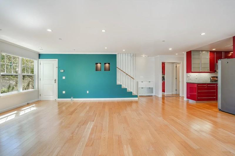 1349 Olive St #B - Photo 3 of 16