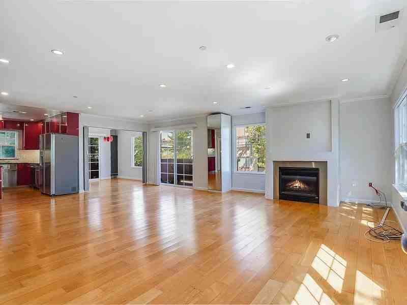 1349 Olive St #B - Photo 7 of 16