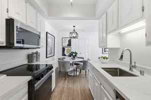 featured image of 1510 Cherry St #5
