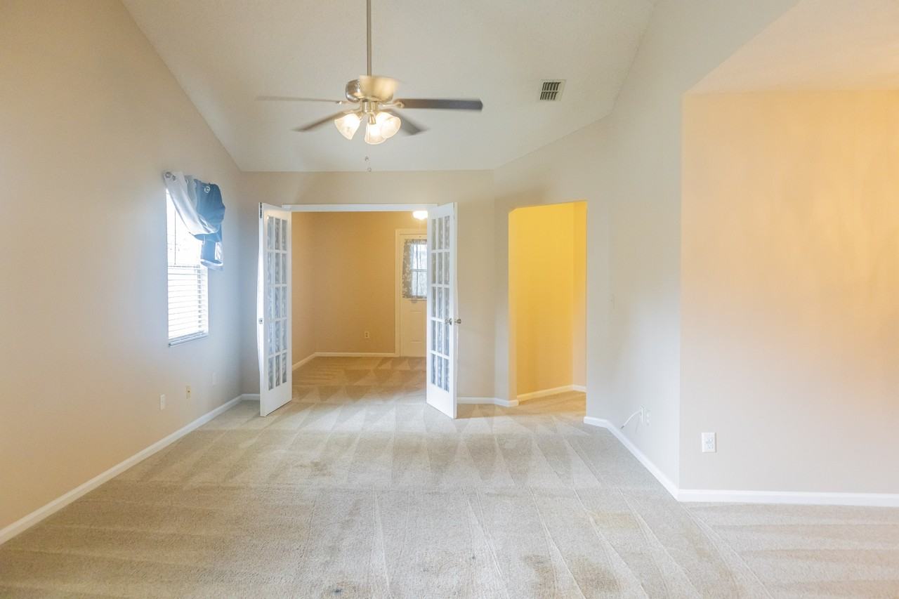 3844 English Colony Dr N #1 - Photo 4 of 15