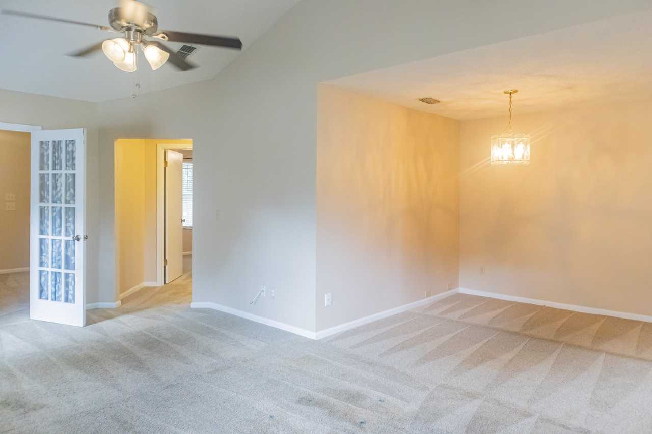 3844 English Colony Dr N #1 - Photo 6 of 15