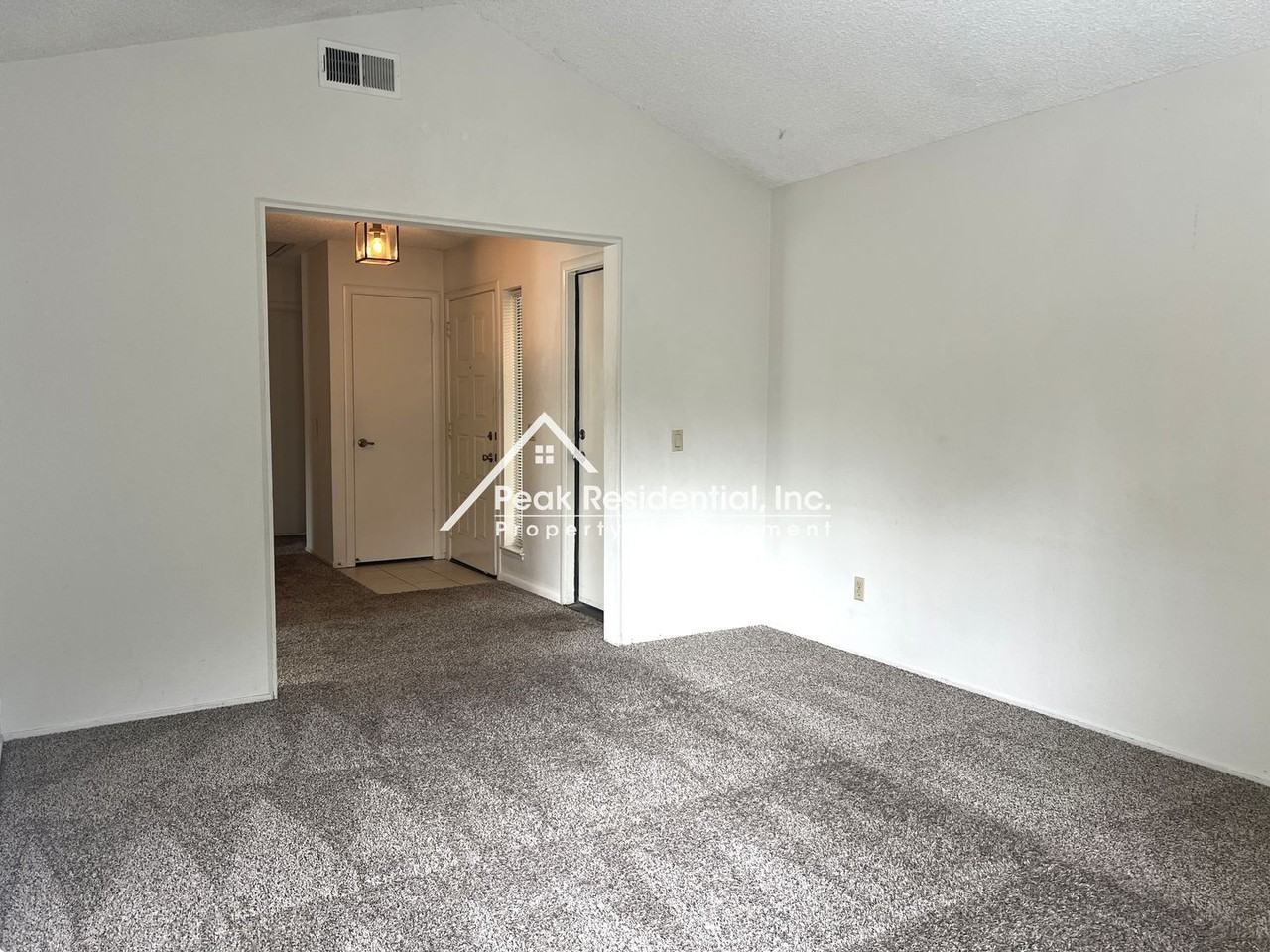 3222 Hogarth Dr - Photo 7 of 29
