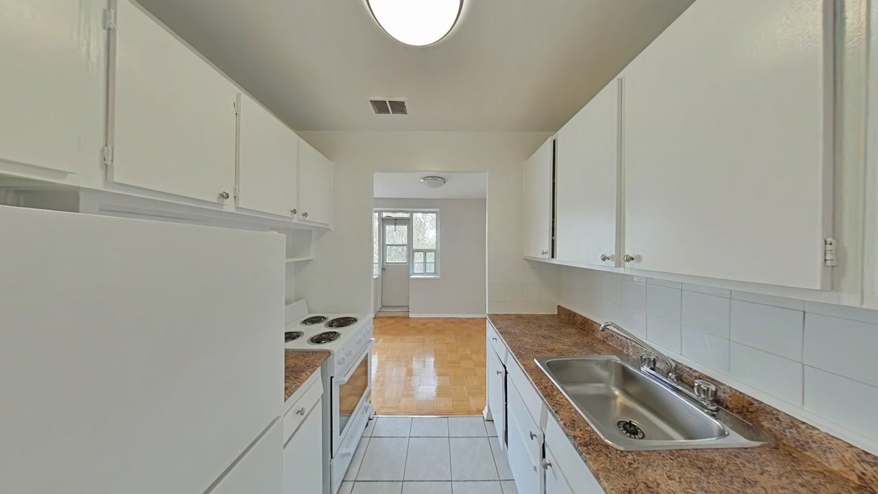 42 Gulliver Road - Photo 2 of 9