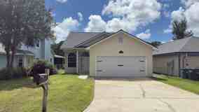 138 Hamilton Dr - Photo 1 of 1