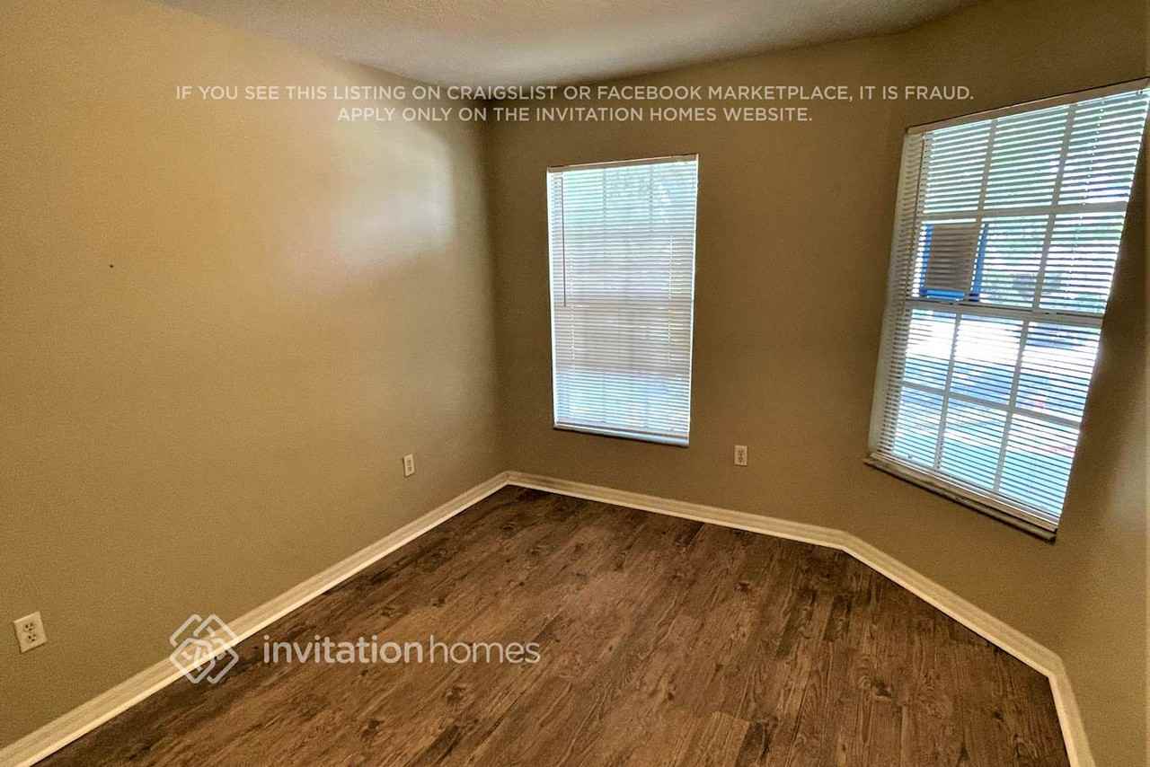 1434 Villa Hill Ct - Photo 5 of 10