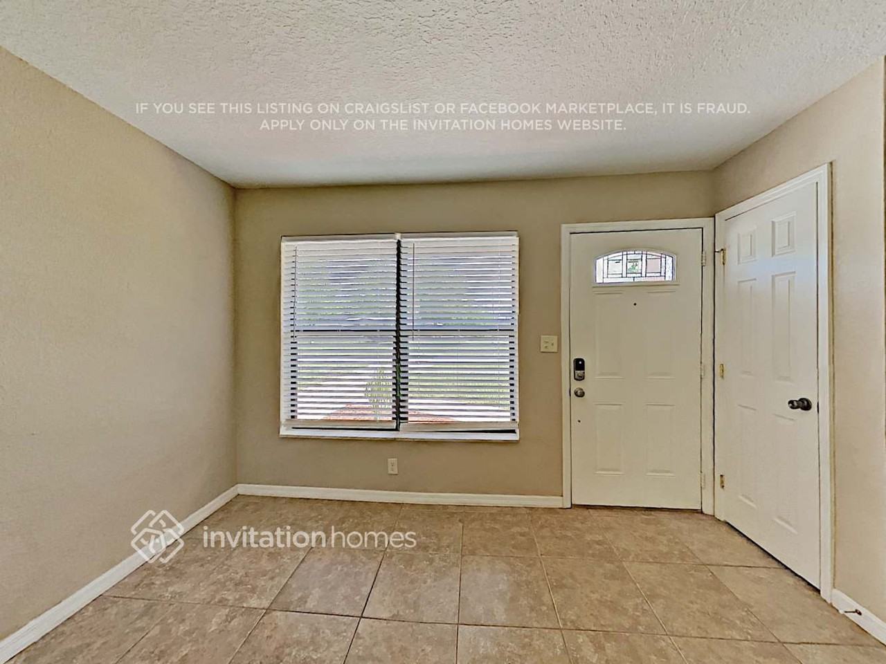 527 Brighton Way - Photo 3 of 17