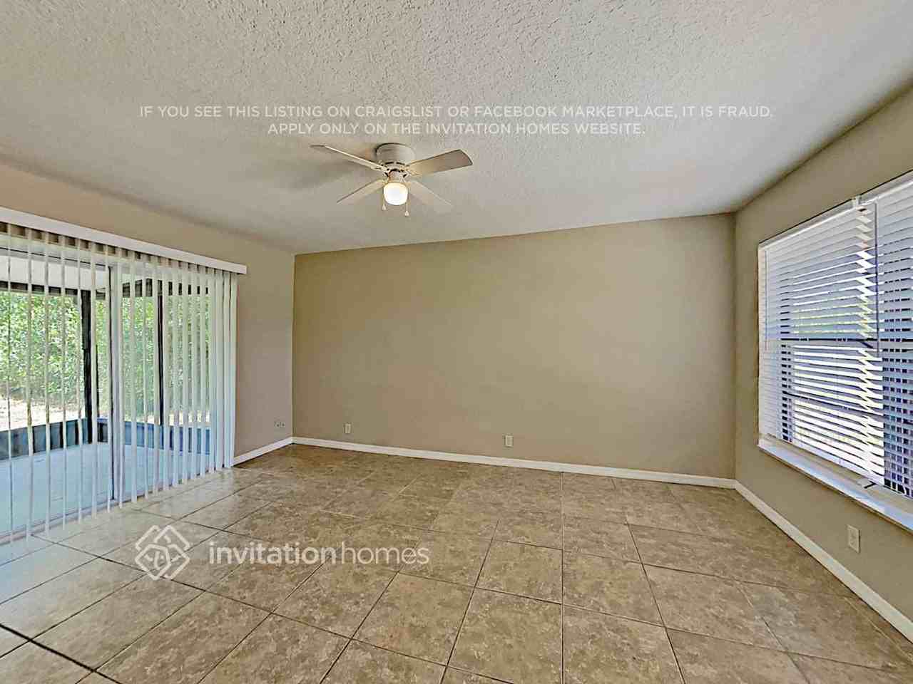 527 Brighton Way - Photo 4 of 17