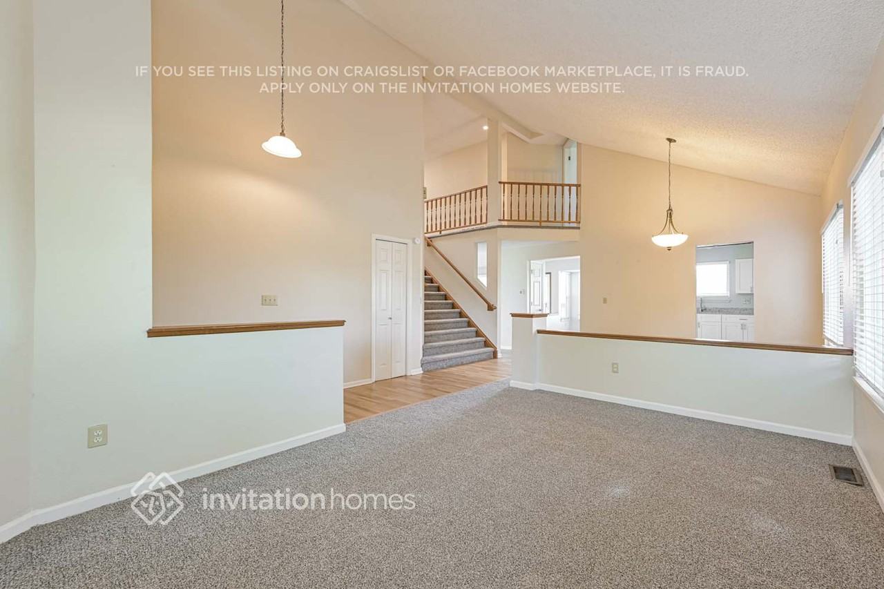 9499 Sherrelwood Ln - Photo 6 of 19