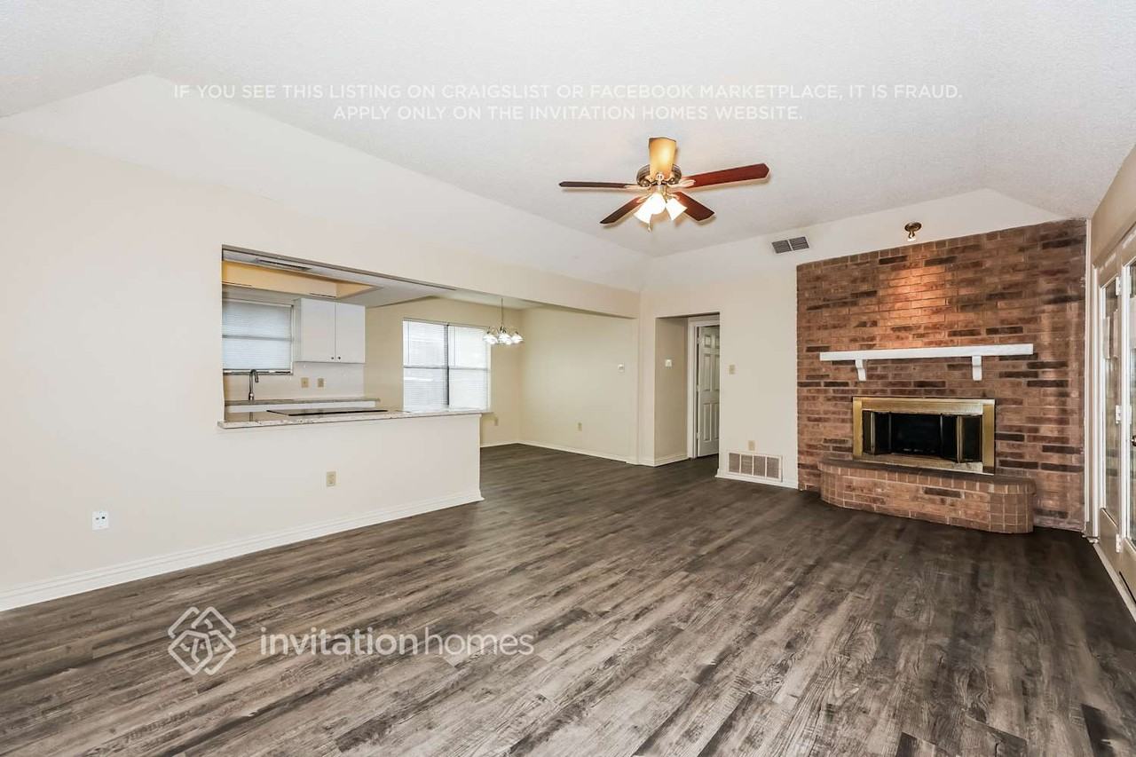 6212 Berlinetta Dr - Photo 4 of 17
