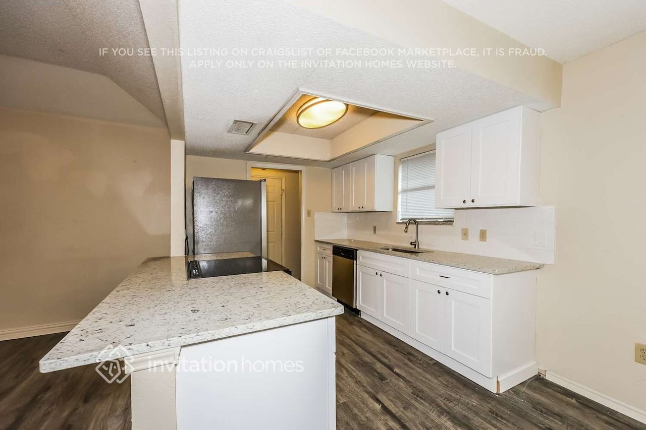 6212 Berlinetta Dr - Photo 7 of 17