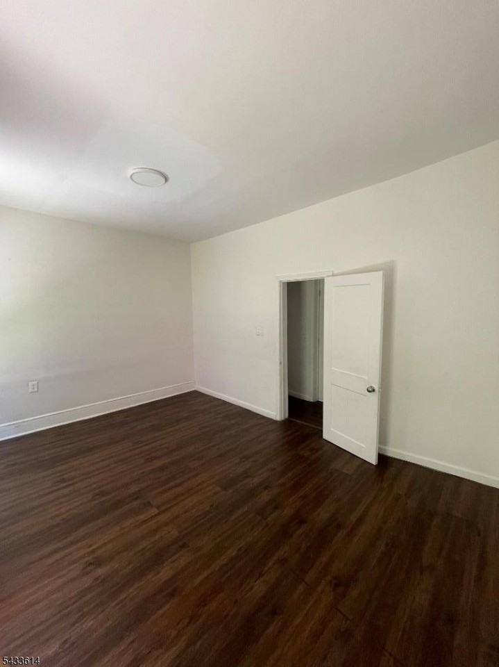 22 N Main St ## 24 - Photo 7 of 9