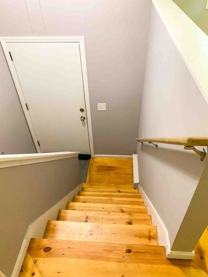 48 Stillwater Rd - Photo 5 of 9