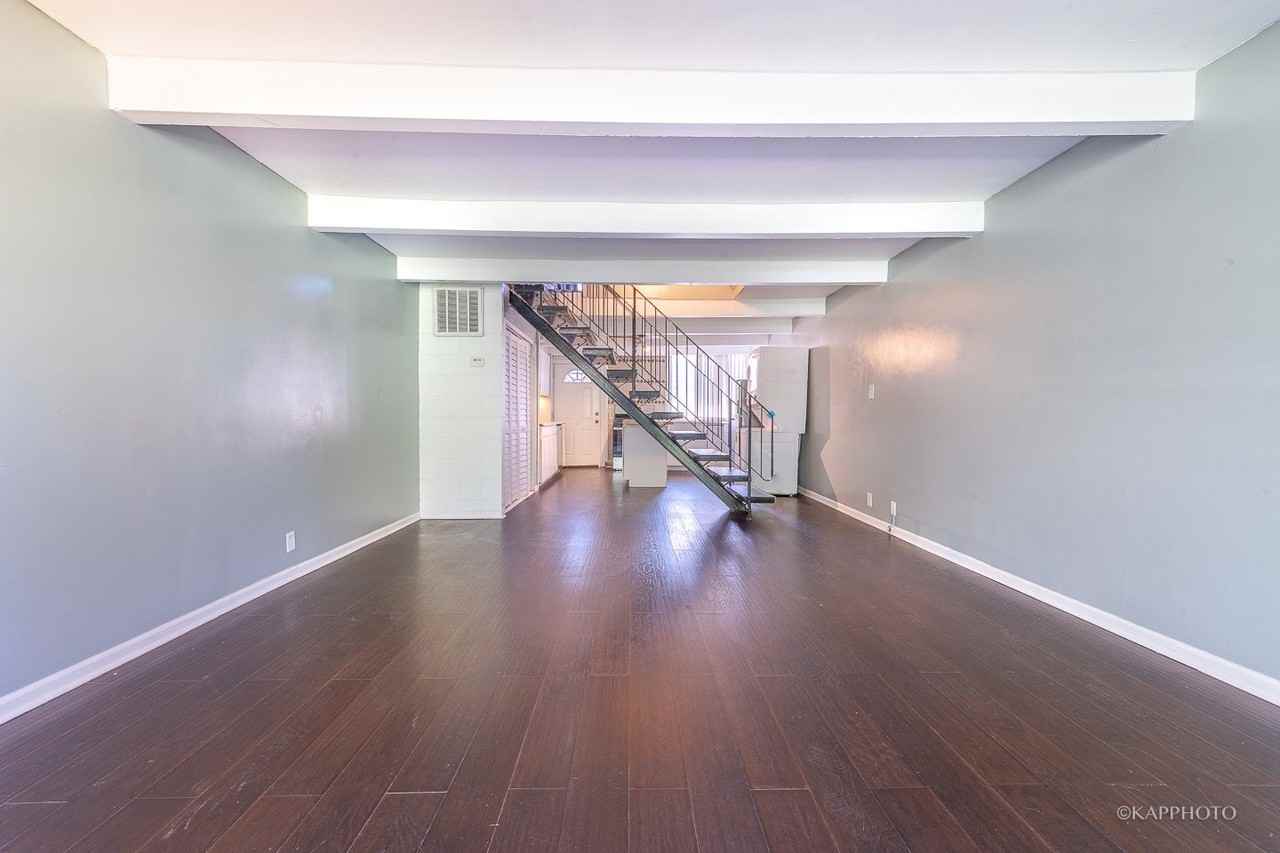4800 S Drexel Blvd - Photo 4 of 27
