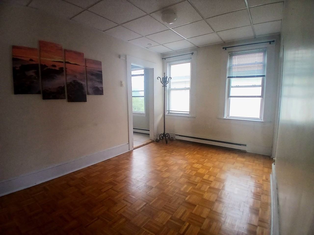 16 Lincoln St - Photo 2 of 9