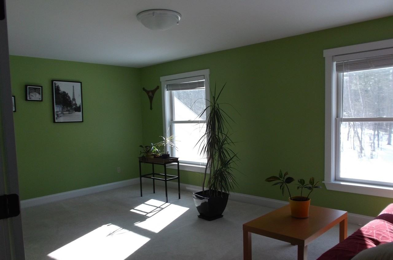 4 Stannard Dr - Photo 2 of 9