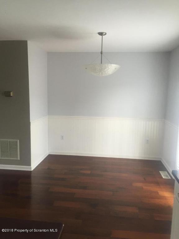 33 Briarwood Way - Photo 3 of 3