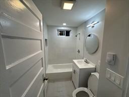 16 Ashton St Apt 3 - Photo 6 of 7