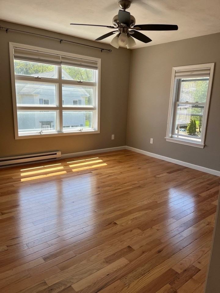 91 Lincoln St - Photo 6 of 12