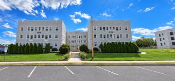 featured image of 206 2nd Ave