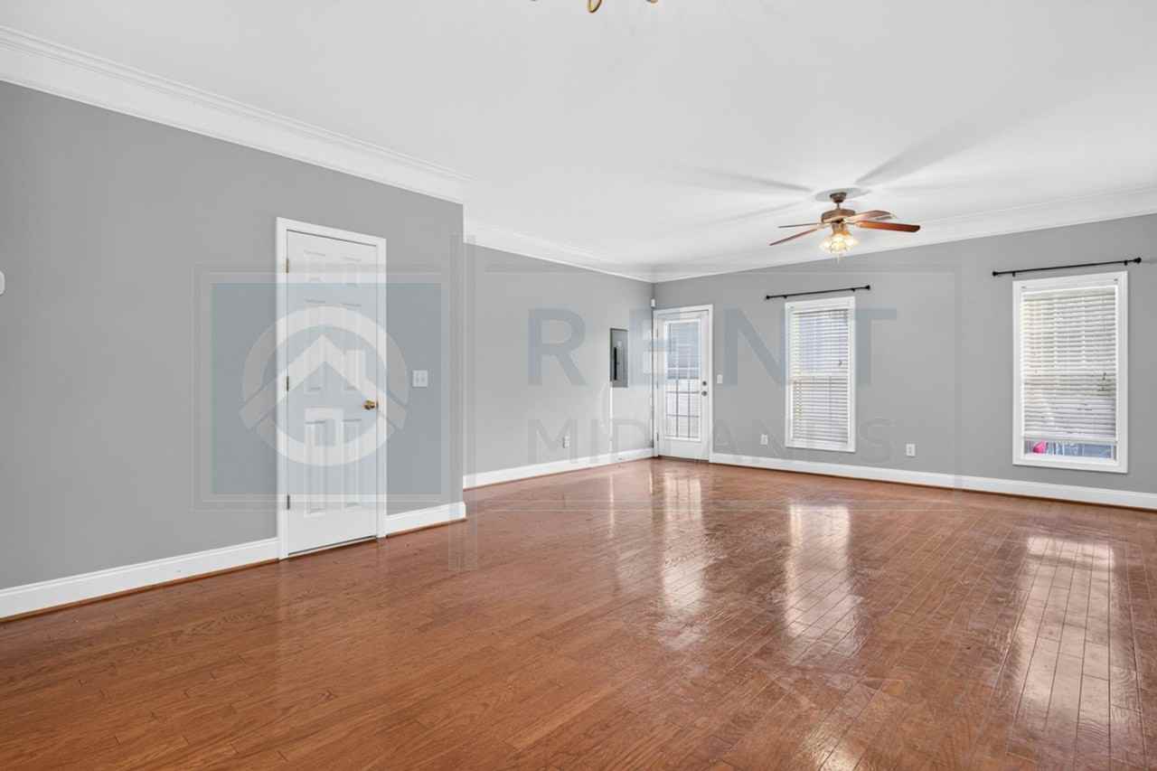 407 Hampton Forest Dr - Photo 7 of 23