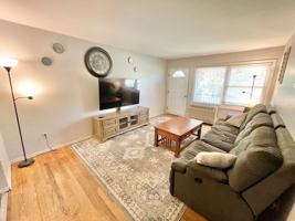 featured image of 203 Harbor Rd