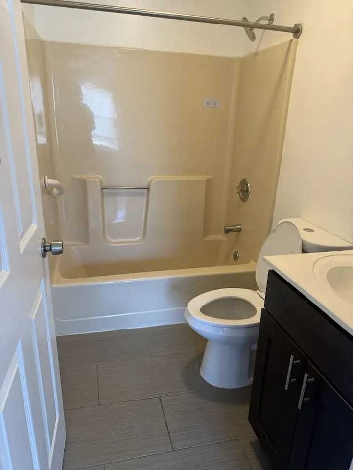 321 Monroe Street - Photo 6 of 6