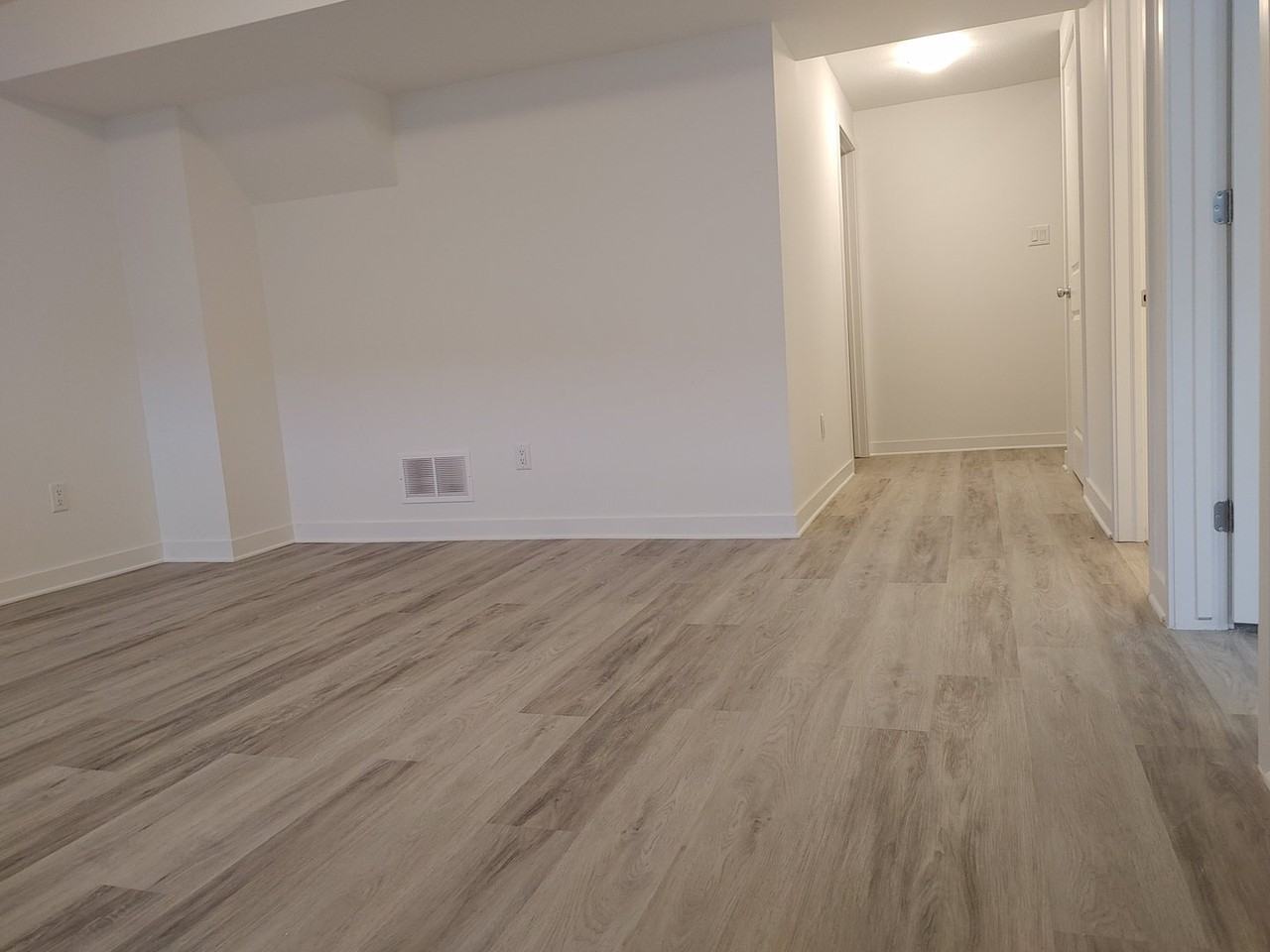 834 Paseana Pl - Photo 4 of 12