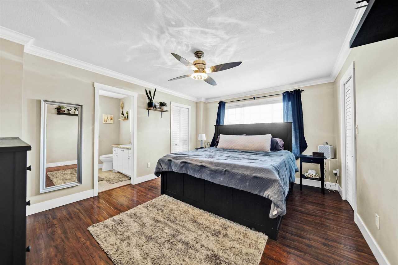 27229 27 Avenue - Photo 7 of 17