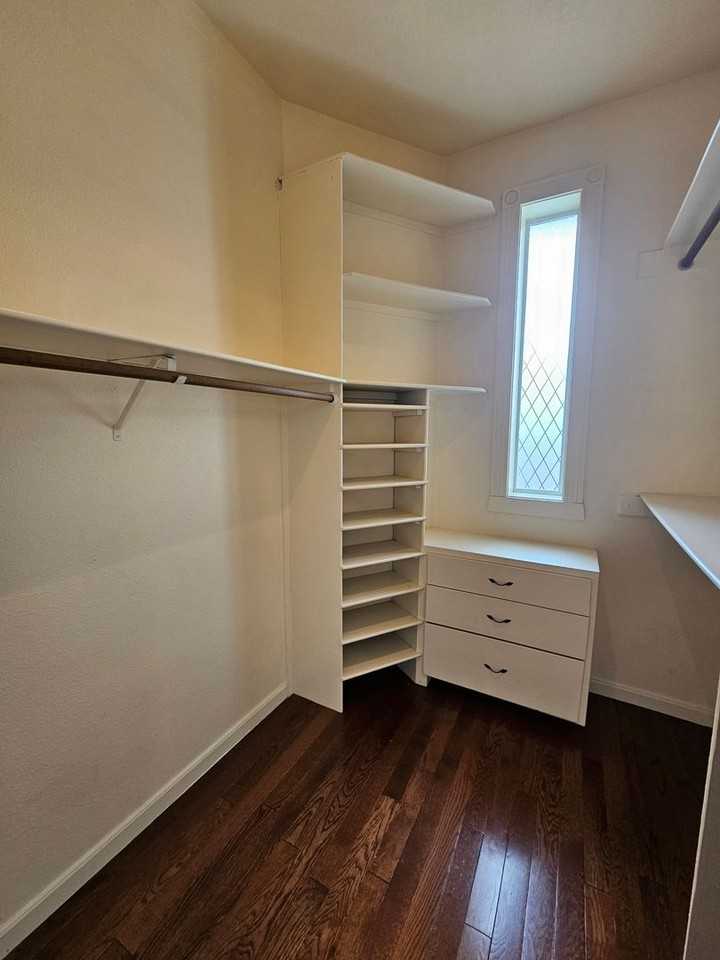 2982 Rosedale Ter - Photo 6 of 47