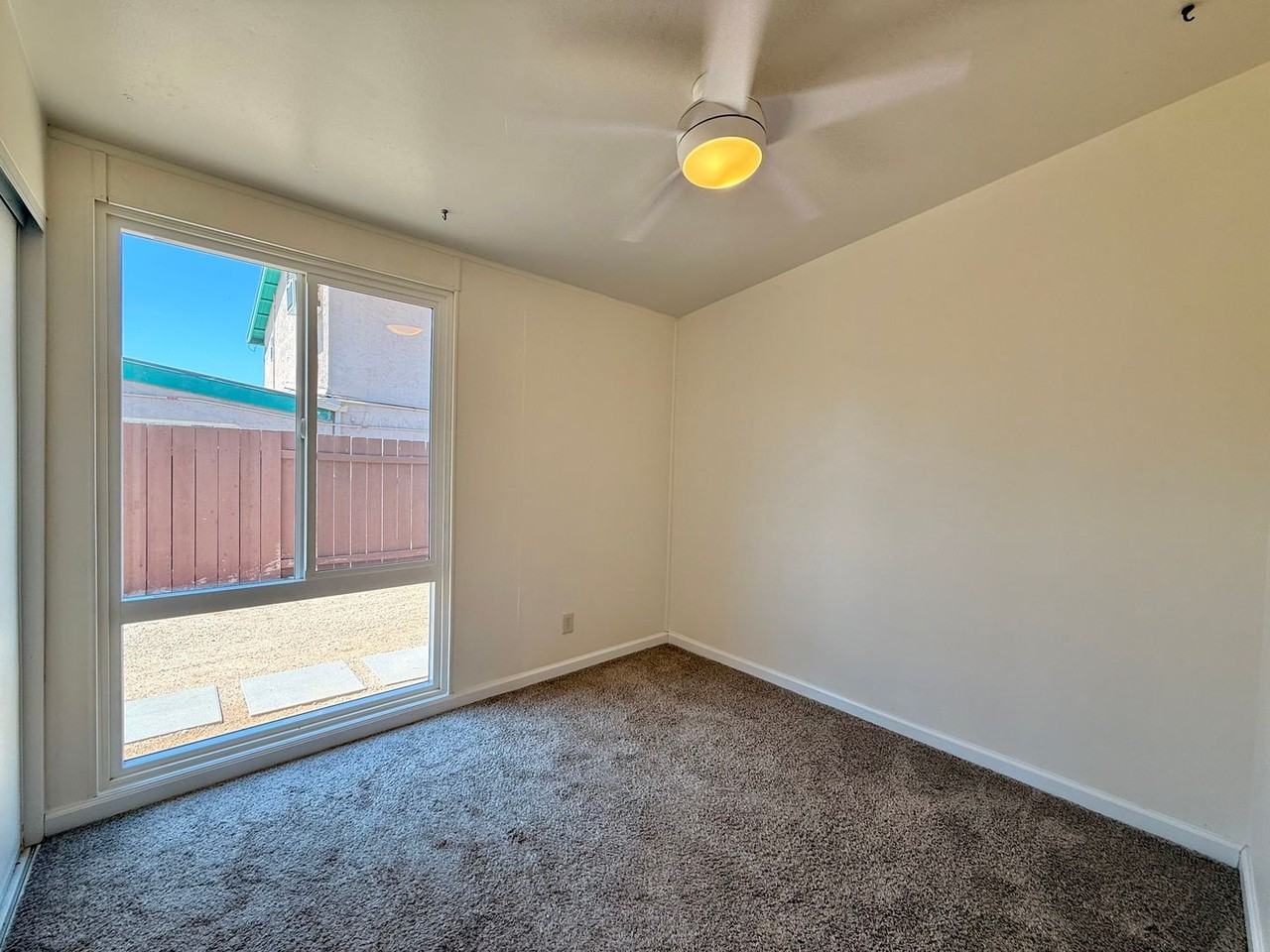 3141 Admiral Ave - Photo 7 of 13