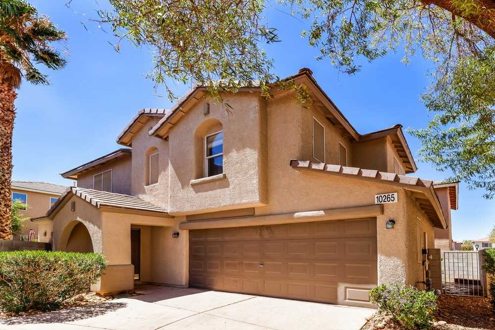 10265 Montana Mountain St - Photo 4 of 17