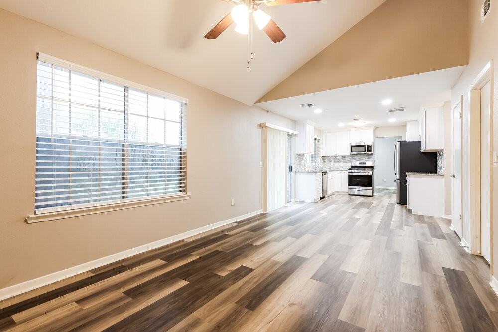 3 Rockridge Ct - Photo 5 of 17