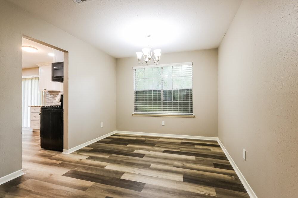 3 Rockridge Ct - Photo 6 of 17