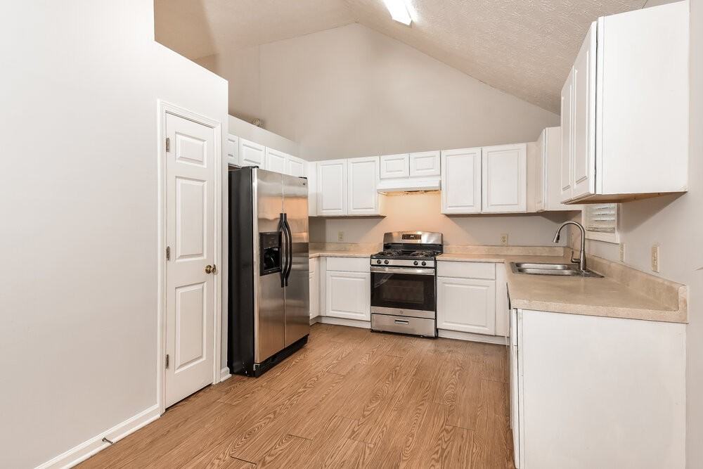 4208 Morning Dew Dr - Photo 6 of 17