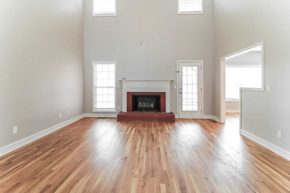 4316 Gladys Ct - Photo 5 of 17
