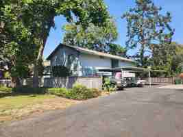 featured image of 828 Carlita Cir