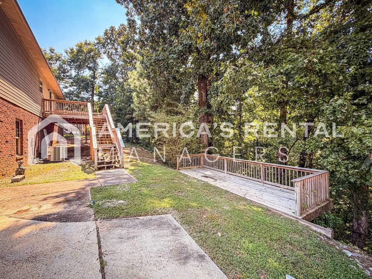 584 Woodland Ridge Rd - Photo 7 of 50