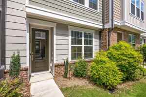 featured image of 3213 Zenith Ln