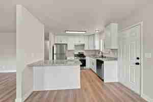 featured image of 1143 1143 - 1145 LeBrun Ln A-B