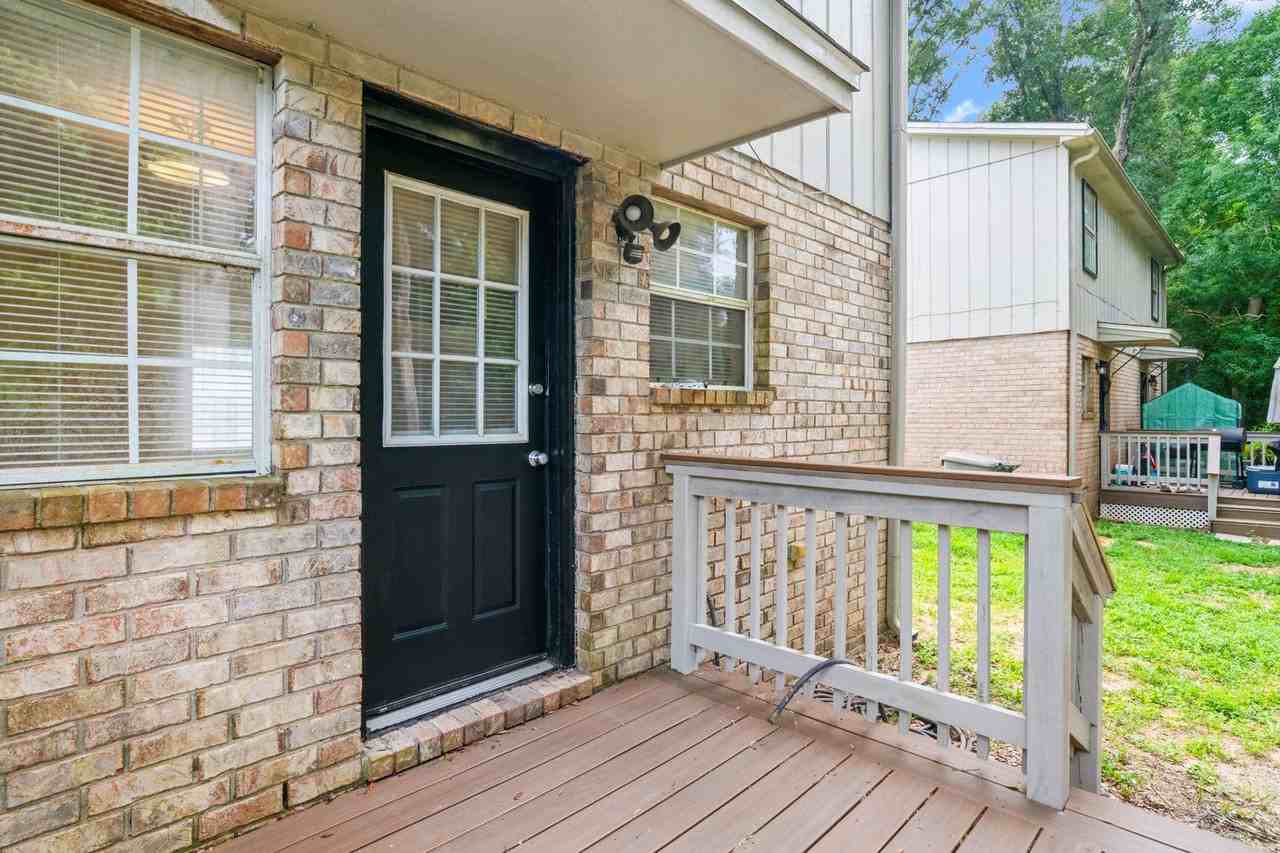 501 S Edgewood Cir #C - Photo 2 of 15