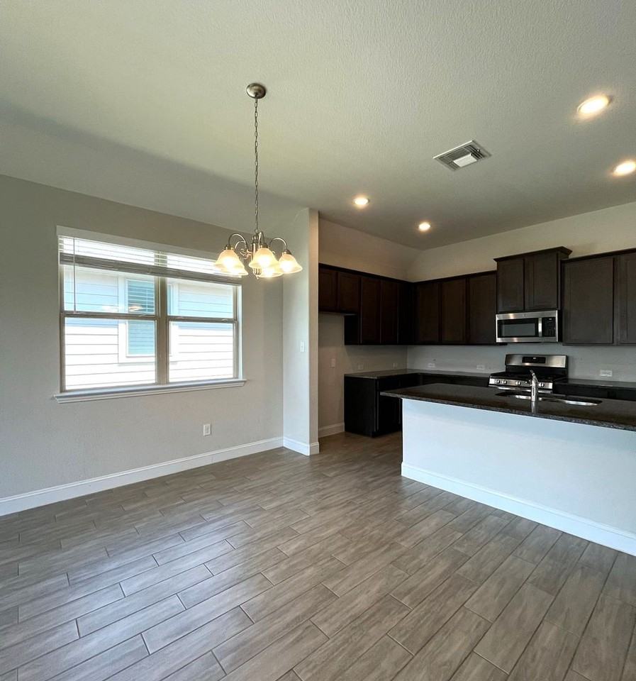 2213 Windswept Way - Photo 4 of 12