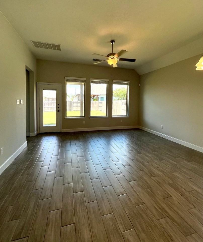 2213 Windswept Way - Photo 5 of 12