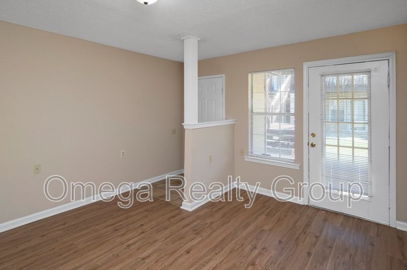 156 Patton St W #Q - Photo 6 of 25